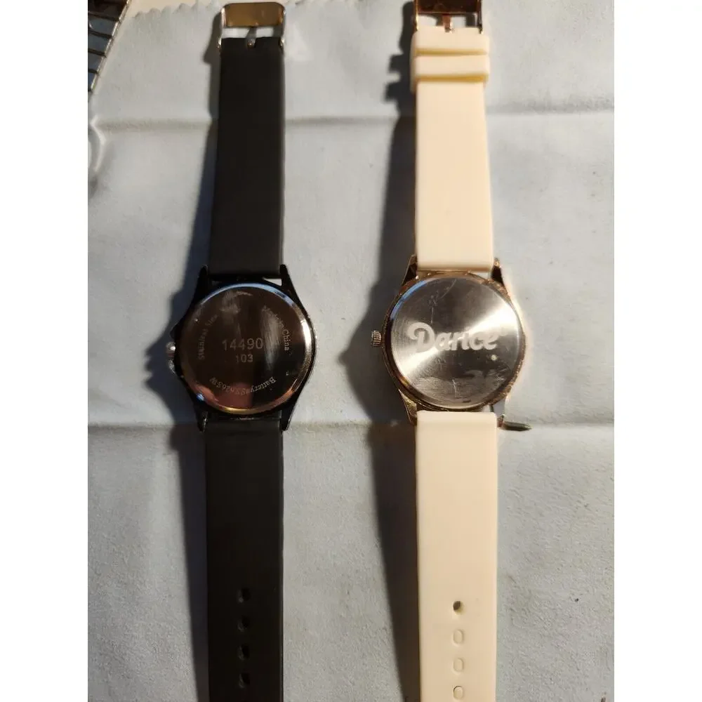 Darice Silver Crystals White Sport Ladies Stainless Includes both Working
